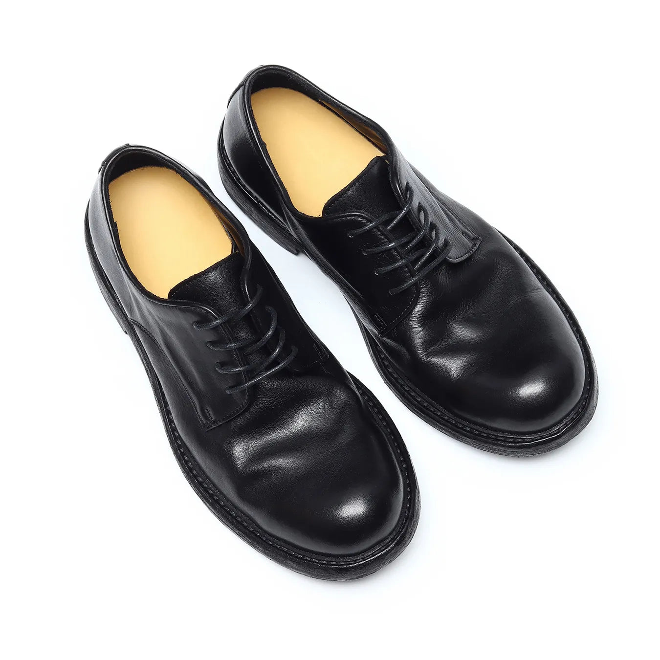 Pair of Siwei-82710 vintage heritage black Derby shoes, top angle, showing premium full-grain leather finish.