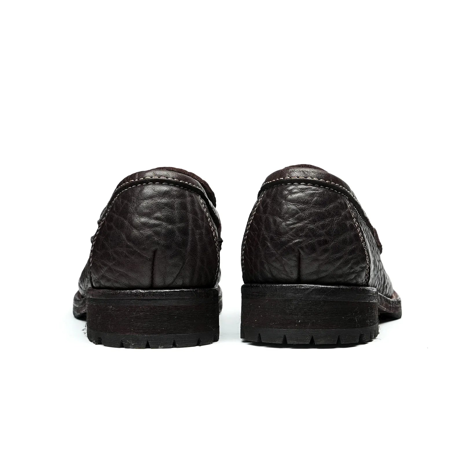 1570-53 Men's Dark Brown Leather Loafers, Heel Detail View